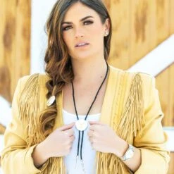 Yellowstone Dutton Y Yellowstone Silver Bolo Tie -Bioworld Shop YELBT475 mod