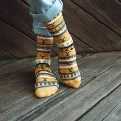 Yellowstone Dutton Ranch Yellow Striped Socks 11 Yellowstone Dutton Ranch Yellow Striped Socks -Bioworld Shop YS DR adults