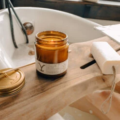 Yellowstone Paradise Valley Candle -Bioworld Shop YS PVC 61 MF3