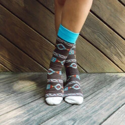 Yellowstone Y Logo Aztec Print Socks -Bioworld Shop YS SOCKS 1x1 017